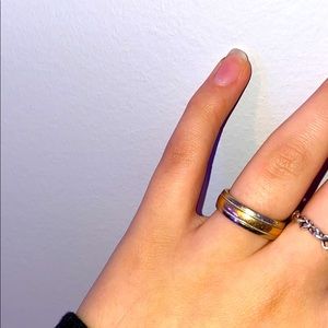 14k white and yellow gold wedding band